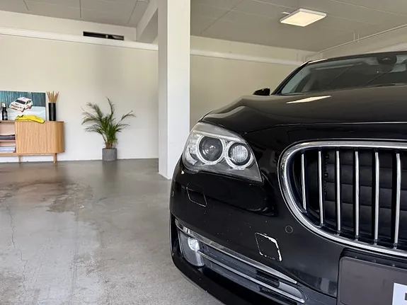 BMW 730D 2012 photo 3