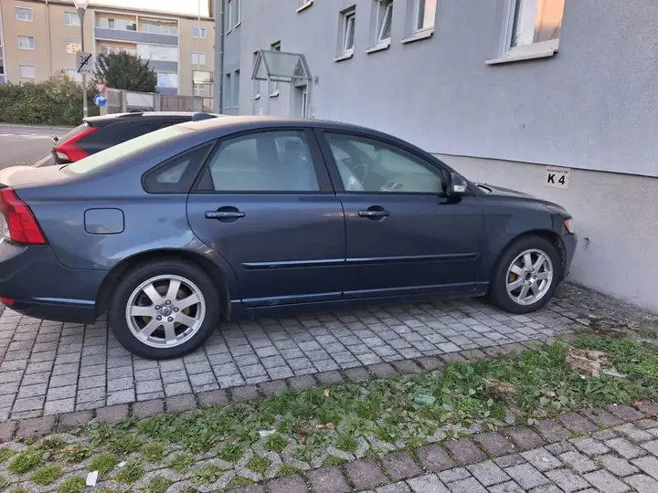 Volvo S40