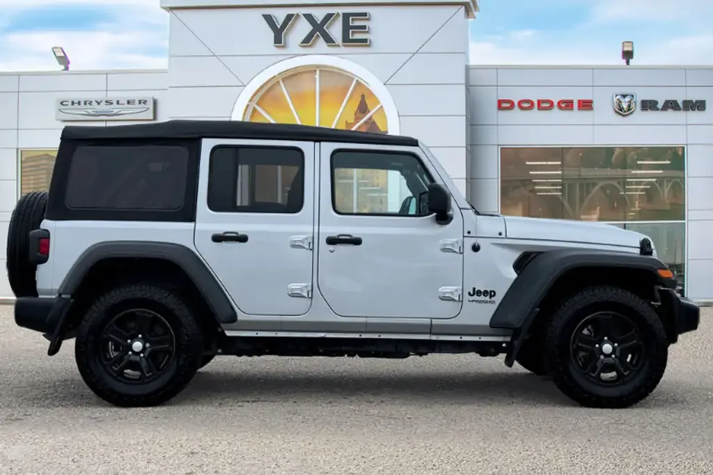 Jeep Wrangler Unlimited 2022 photo 4