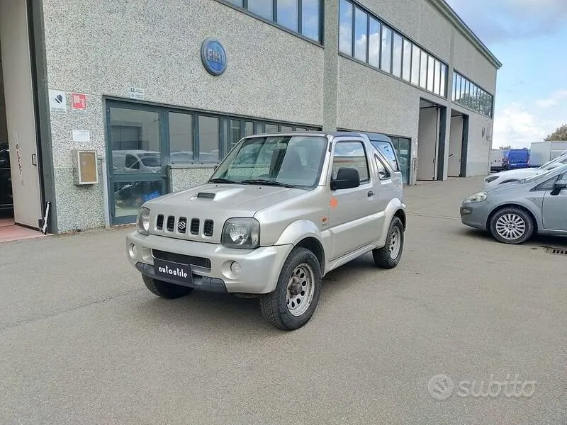 Suzuki Jimny 2005 photo 3