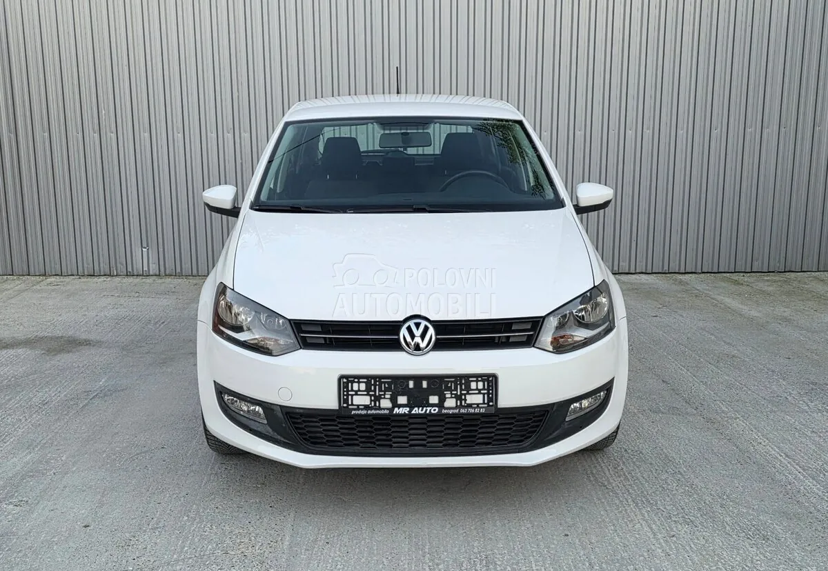 Volkswagen Polo 2010 photo 2