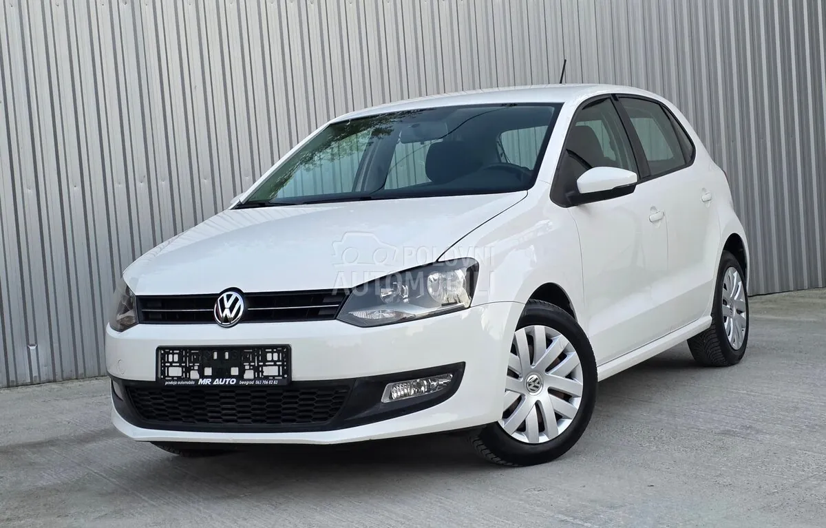 Volkswagen Polo 2010 photo 3