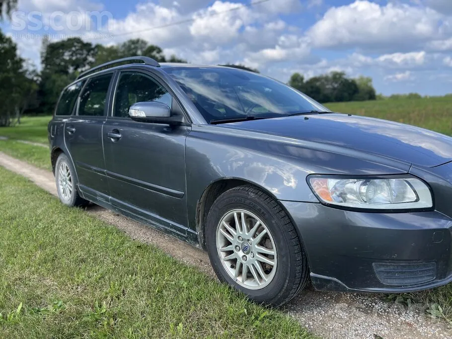 Volvo V50 2008 photo 4