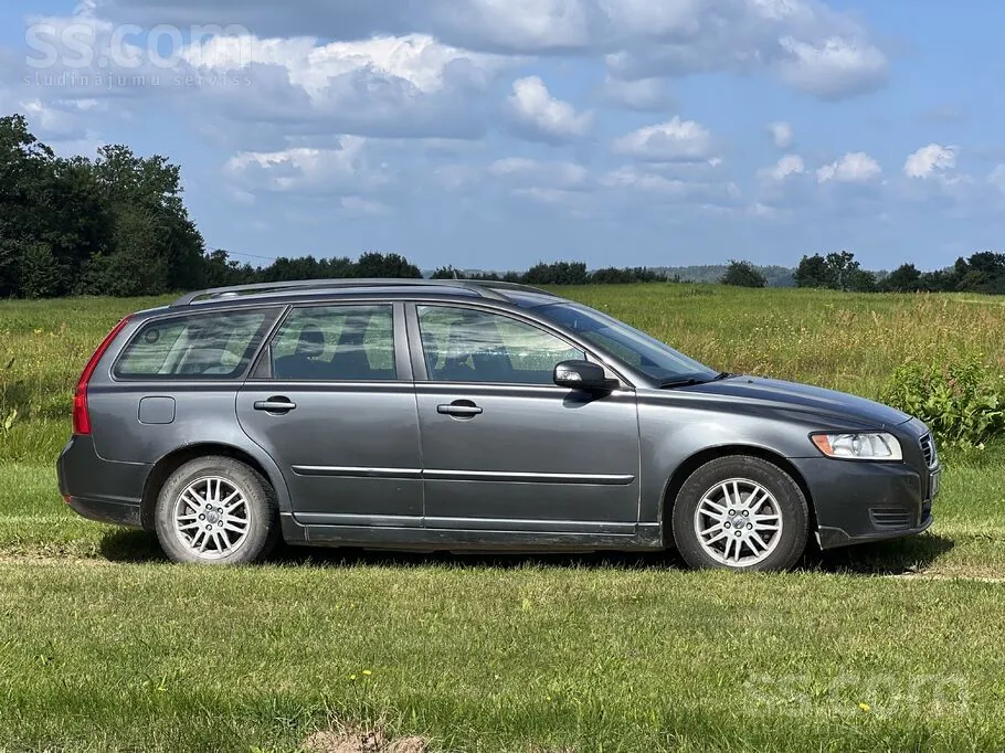 Volvo V50 2008 photo 3