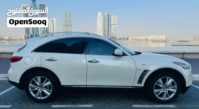 Infiniti Qx70 2019 photo 3