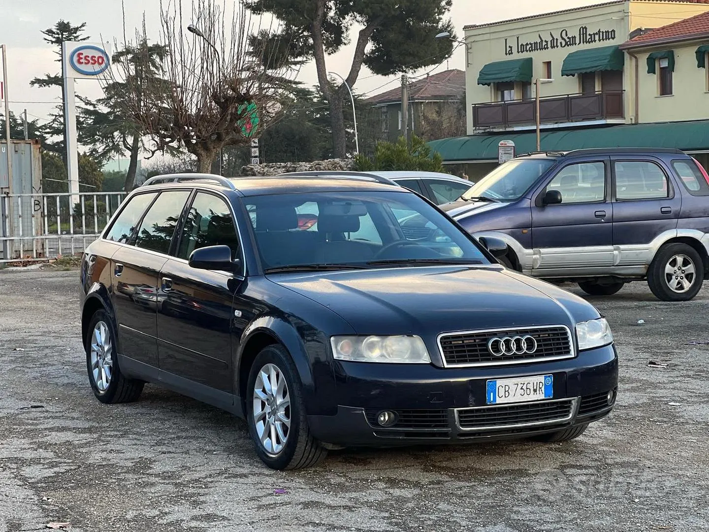 Audi A4 2002 photo 2
