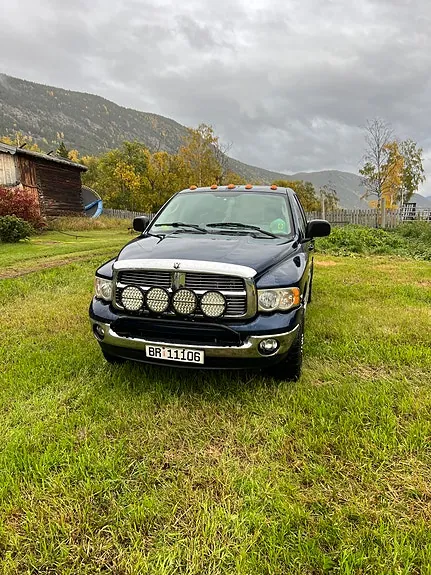 Dodge Ram 2004 photo 3