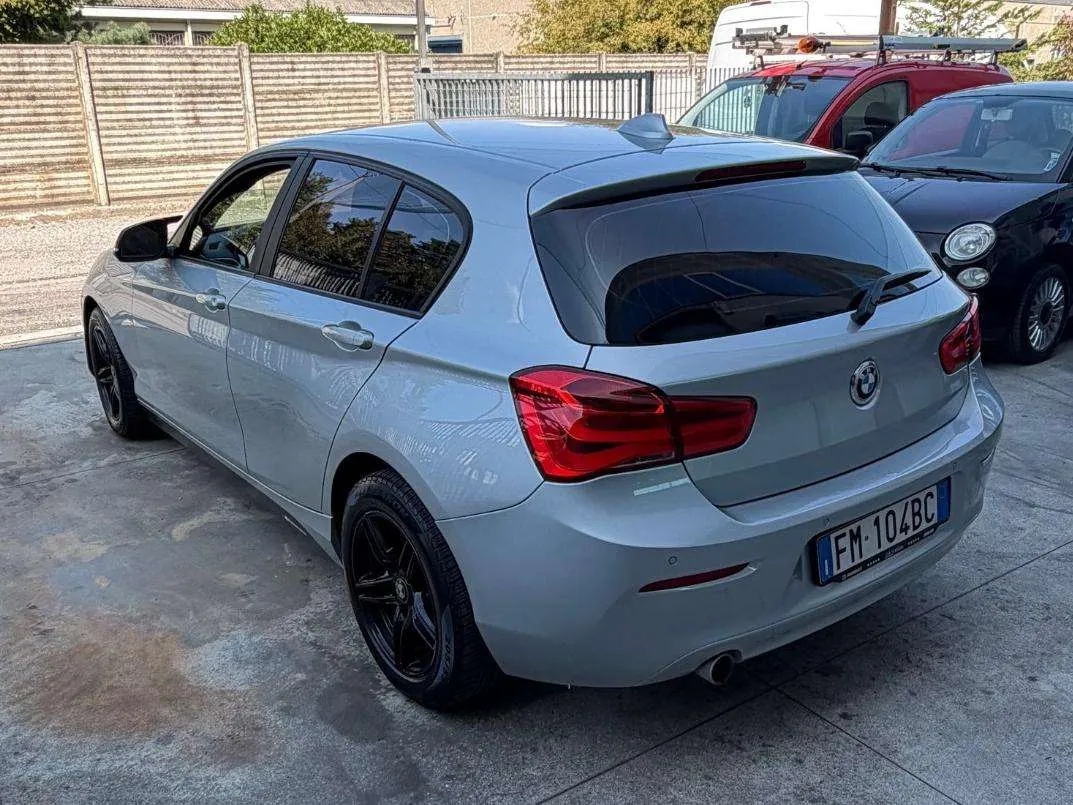 BMW 1 Series 2017 photo 2