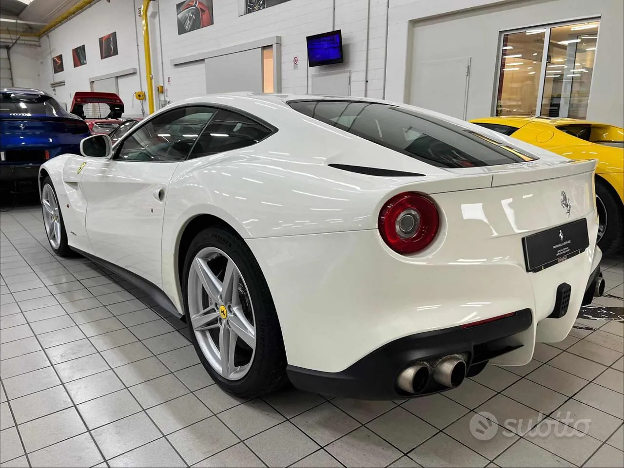 Ferrari F12 Berlinetta 2013 photo 3
