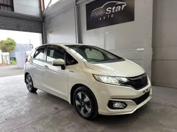 Honda Fit 2017 photo 2