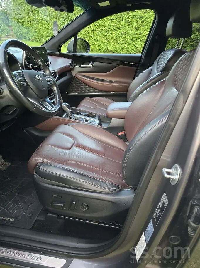 Hyundai Santa Fe 2019 photo 4