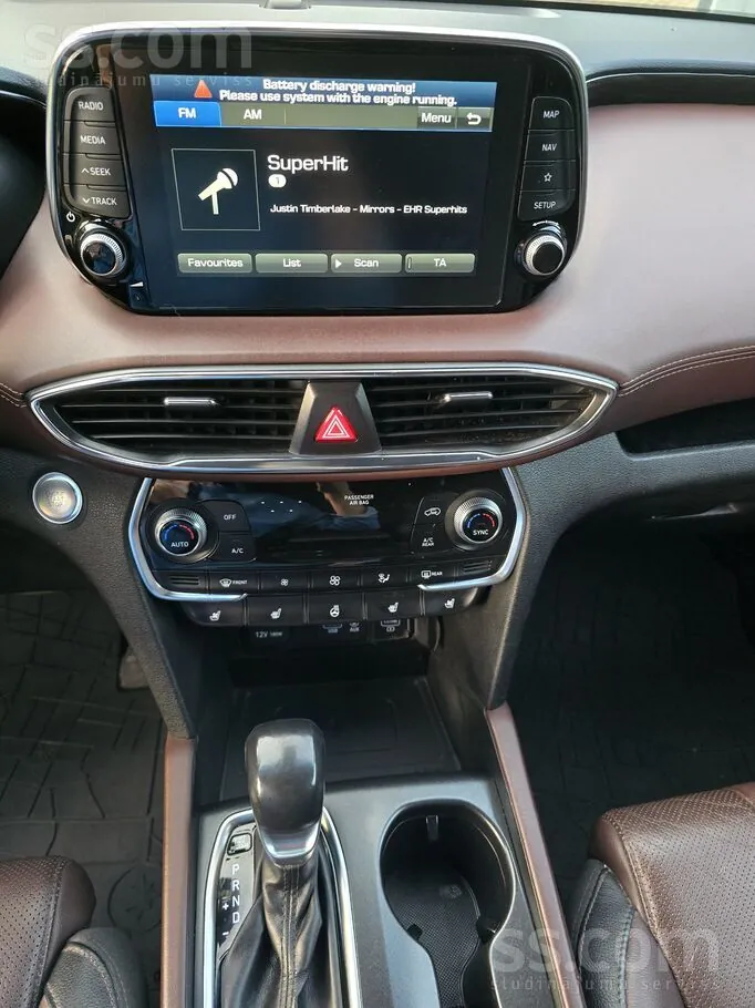 Hyundai Santa Fe 2019 photo 5