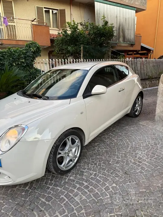 Alfa Romeo Mito 2011 photo 3