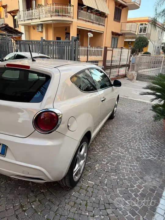 Alfa Romeo Mito 2011 photo 5
