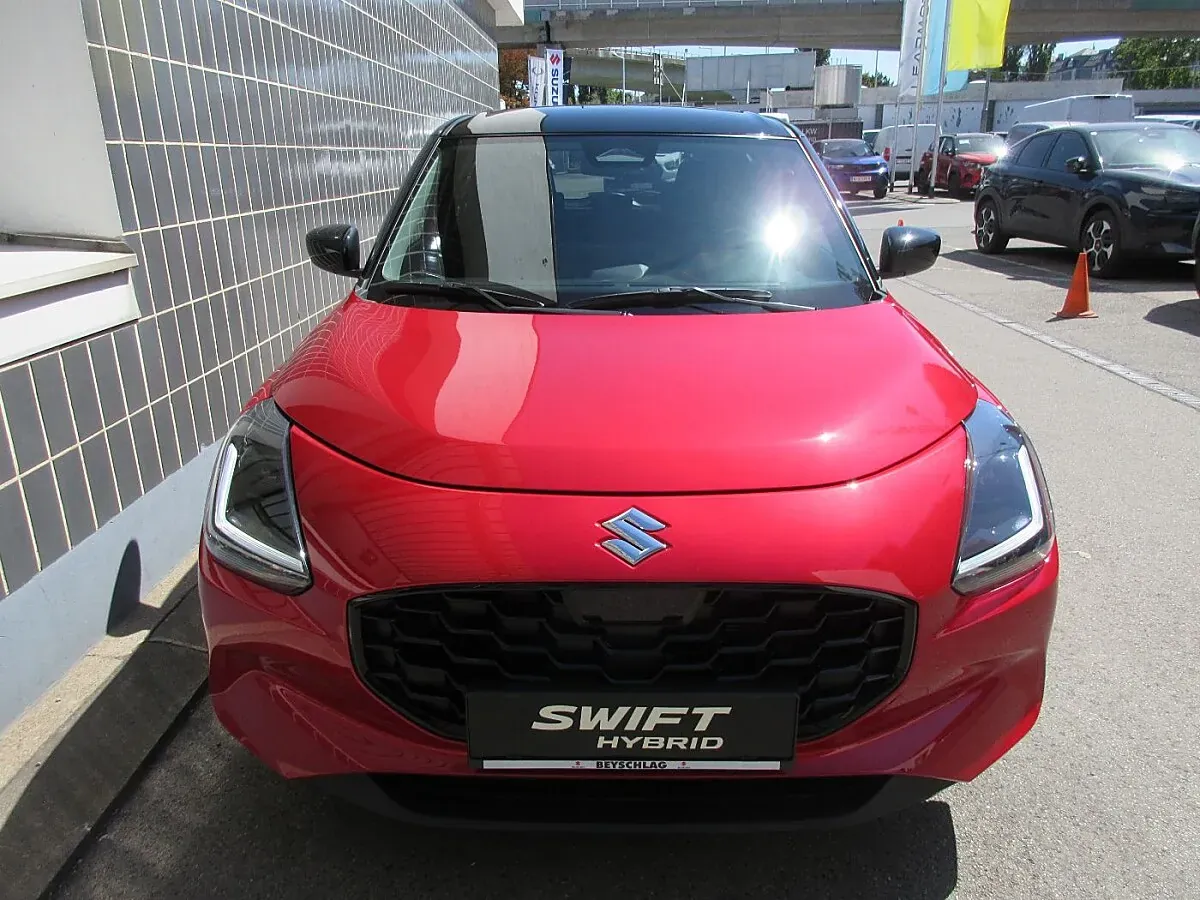 Suzuki Swift photo 3
