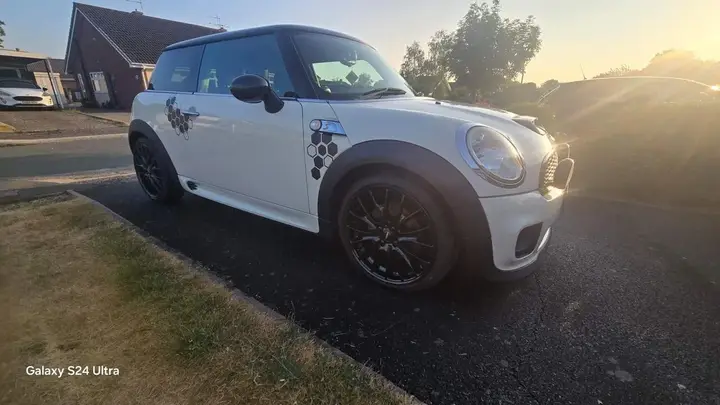 Mini Cooper S 2009 photo 5