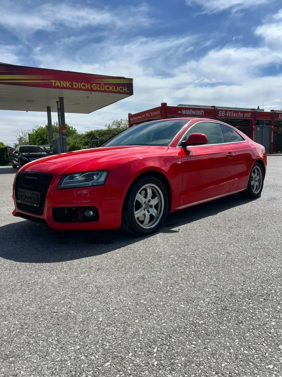 Audi A5 2009 photo 3