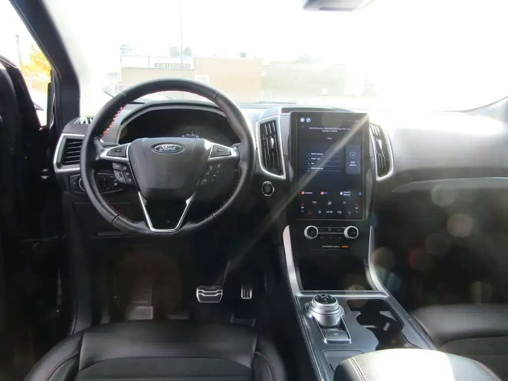 Ford Edge 2022 photo 2