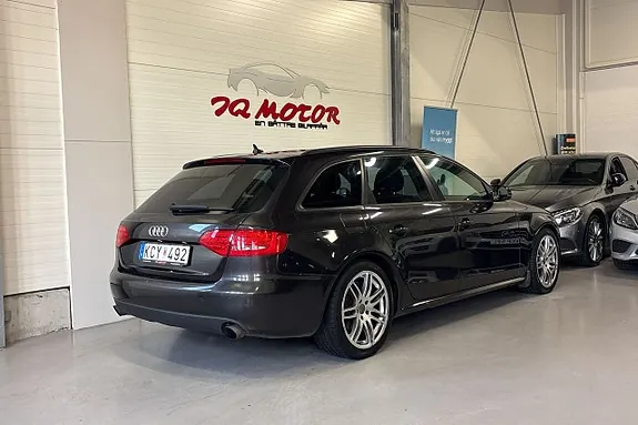 Audi A4 2010 photo 5