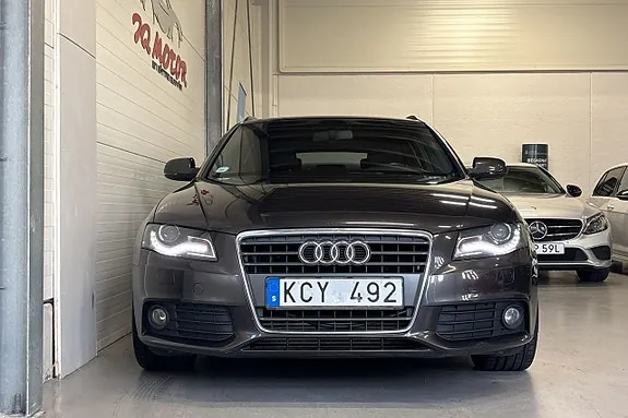 Audi A4 2010 photo 3