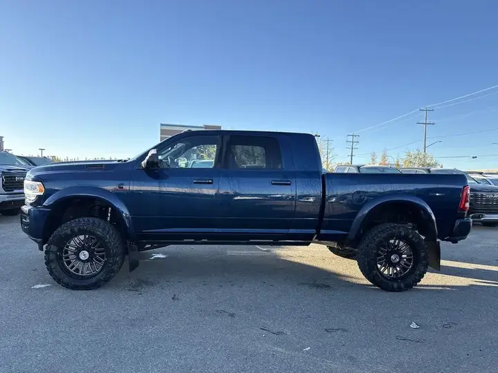Ram 3500 Laramie 2021 photo 5