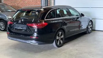 Mercedes-Benz C-Class 2025 photo 2