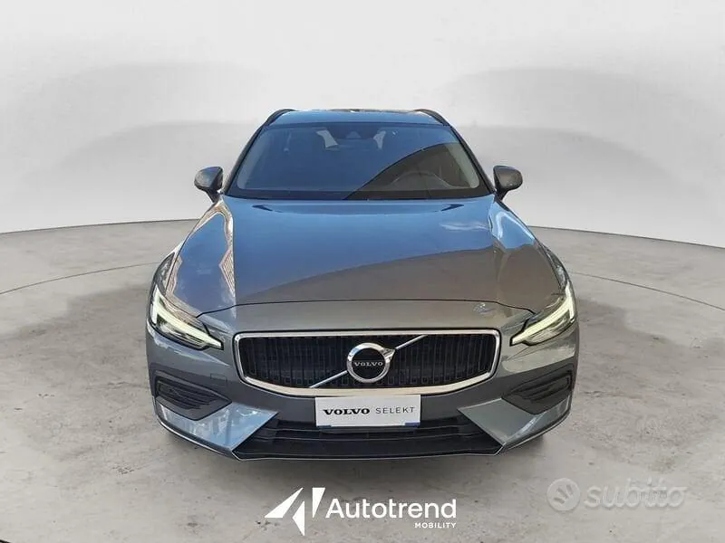 Volvo V60 2021 photo 3