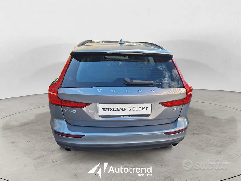 Volvo V60 2021 photo 4