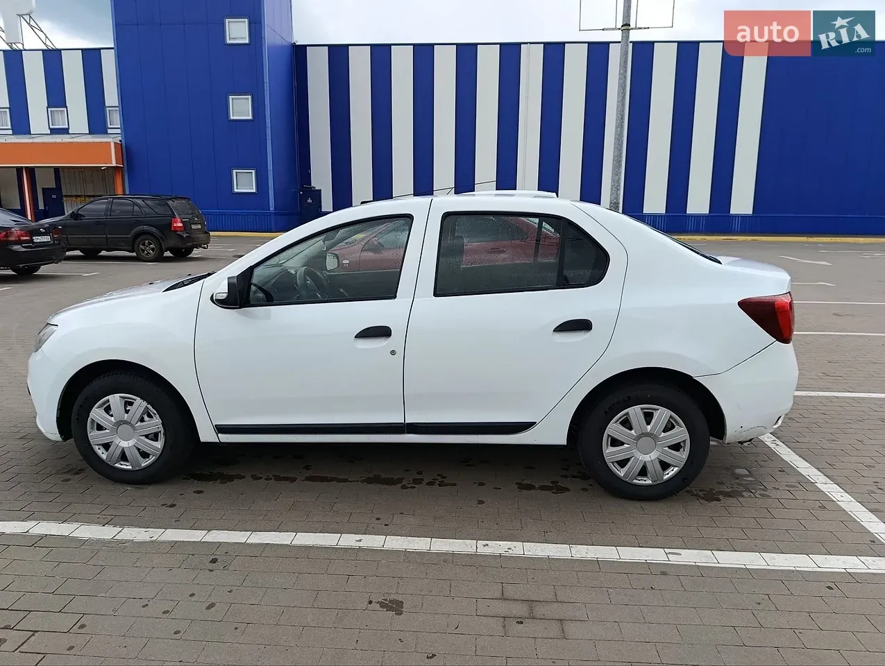 Renault Logan 2019 photo 4