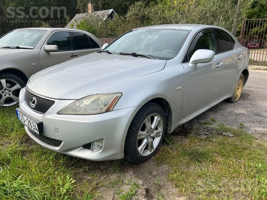 Lexus Is