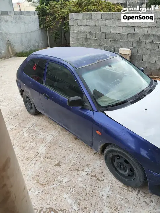 Mitsubishi Colt 1996 photo 3