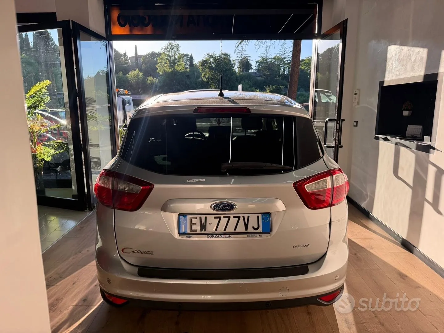 Ford C-Max 2014 photo 4