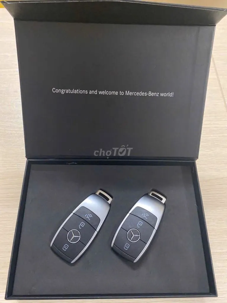 Mercedes-Benz Glc-Class 2020 photo 2