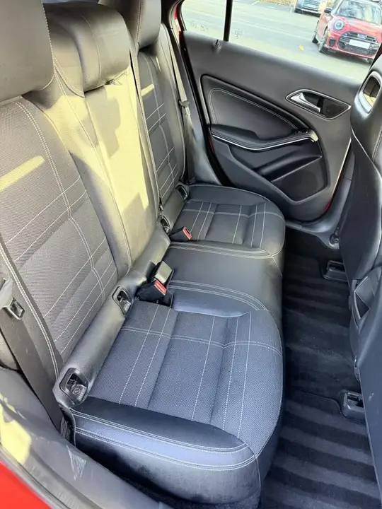 Mercedes-Benz A-Class 2013 photo 4