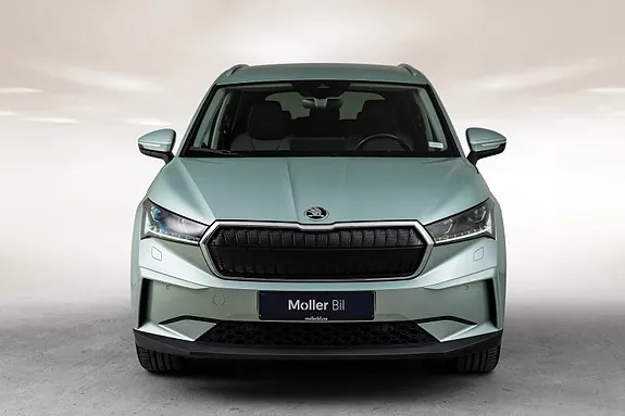 Skoda Enyaq 2023 photo 4