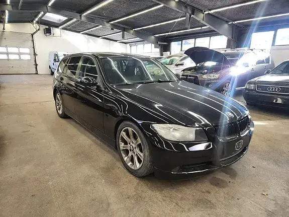 BMW 320I 2008 photo 3