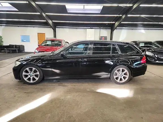 BMW 320I 2008 photo 5