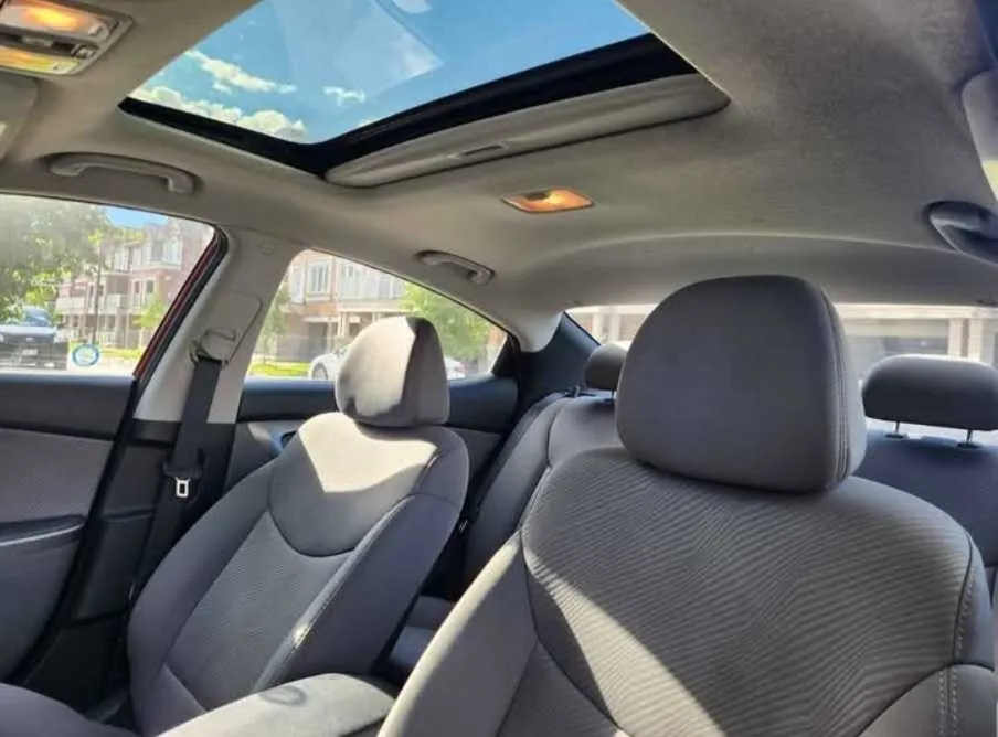 Hyundai Elantra 2011 photo 4