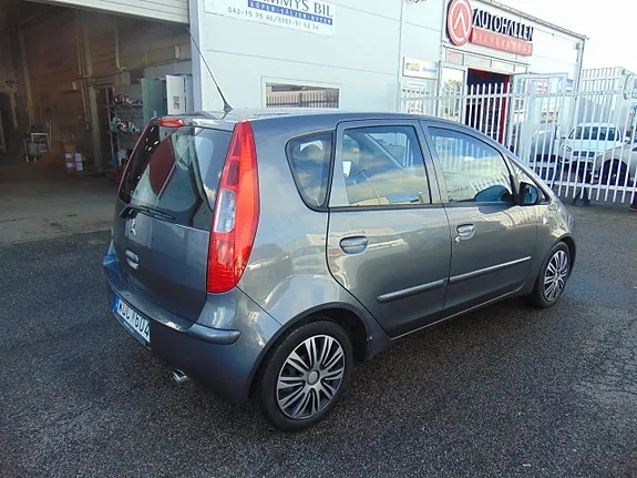 Mitsubishi Colt 2007 photo 4