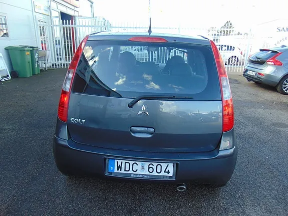 Mitsubishi Colt 2007 photo 3