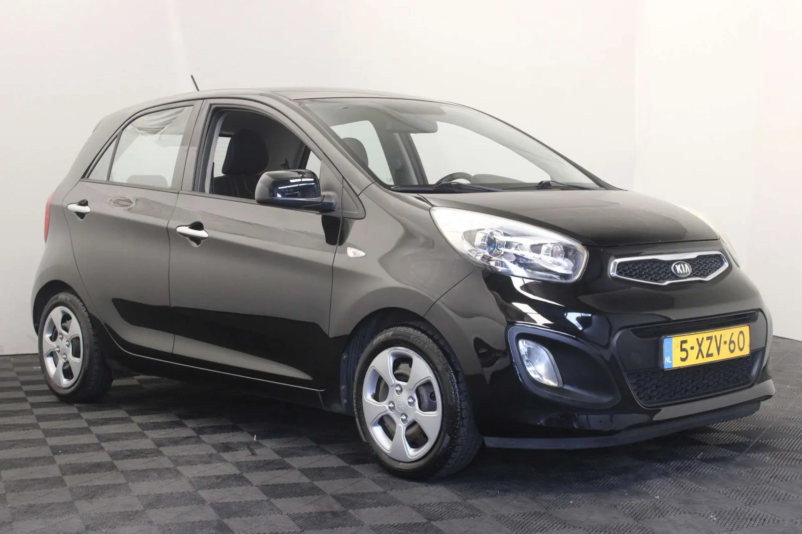 Kia Picanto 2015 photo 3
