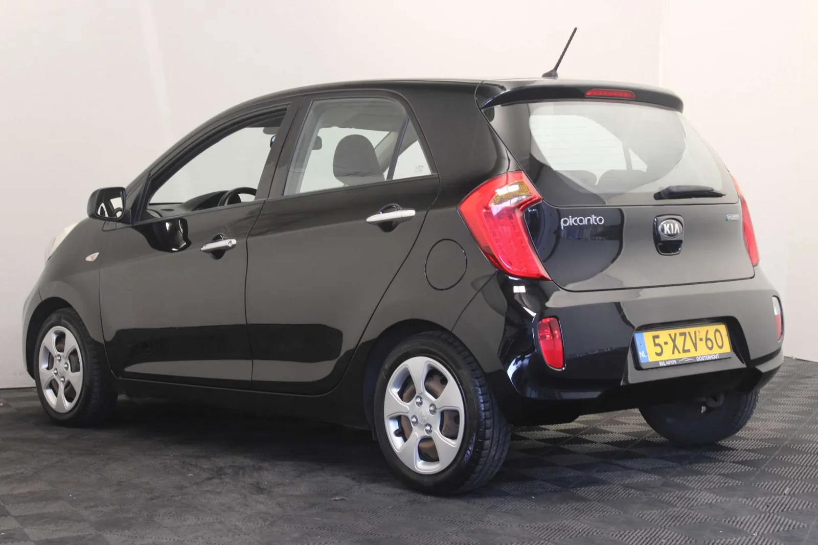 Kia Picanto 2015 photo 4
