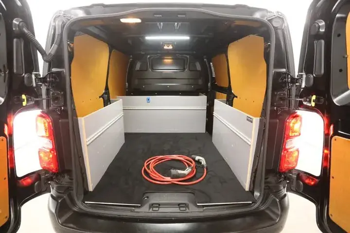Peugeot E-Expert 2022 photo 3
