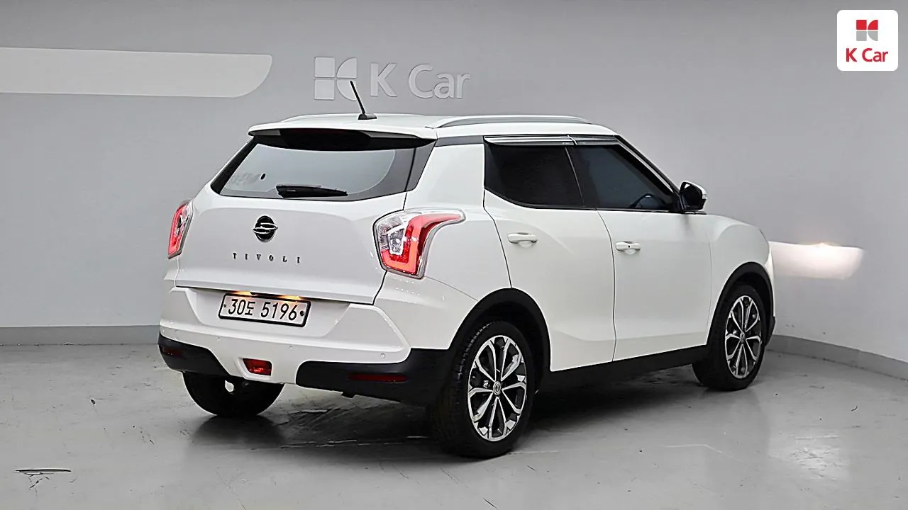 KG Mobility Tivoli 2017 photo 3