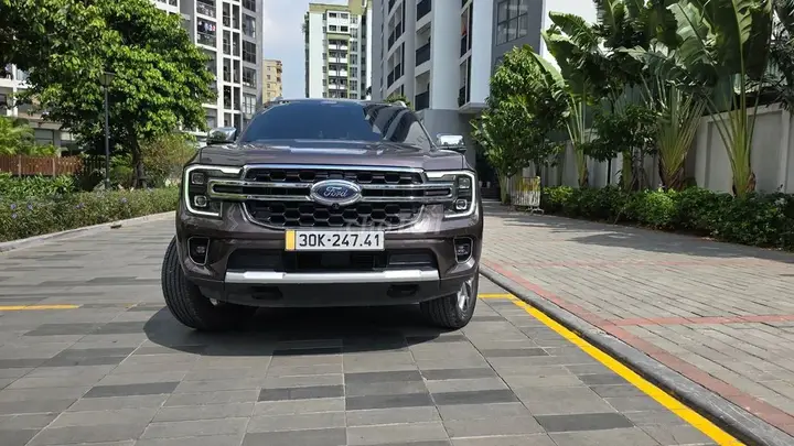 Ford Everest 2022 photo 2