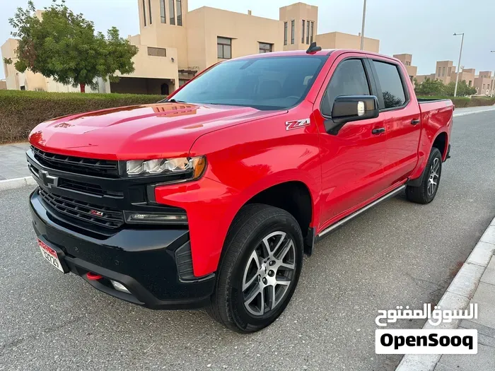 Chevrolet Silverado 2019 photo 2
