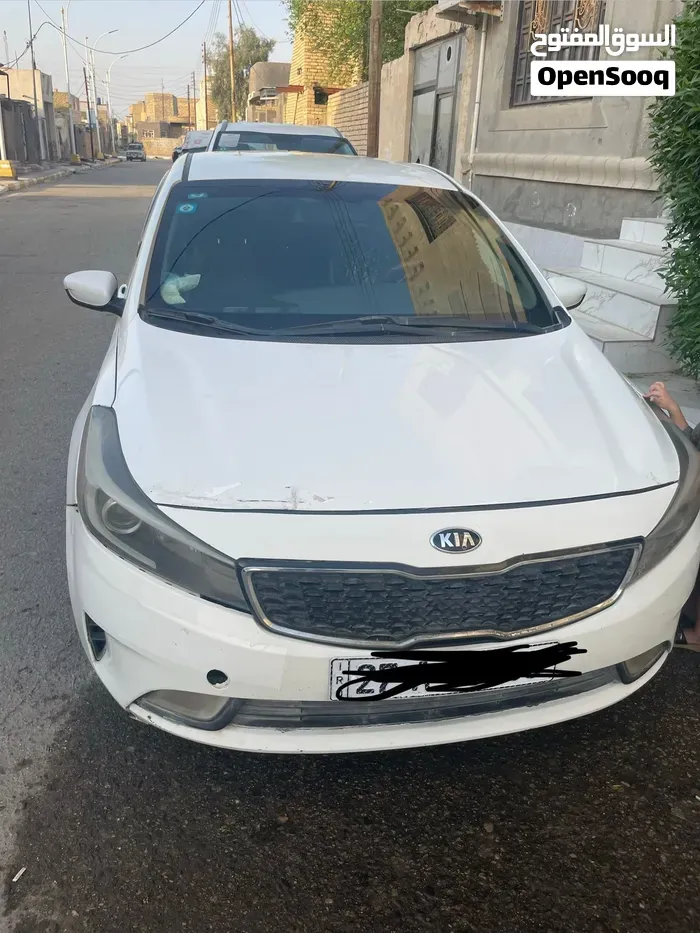 Kia Forte 2018 photo 4