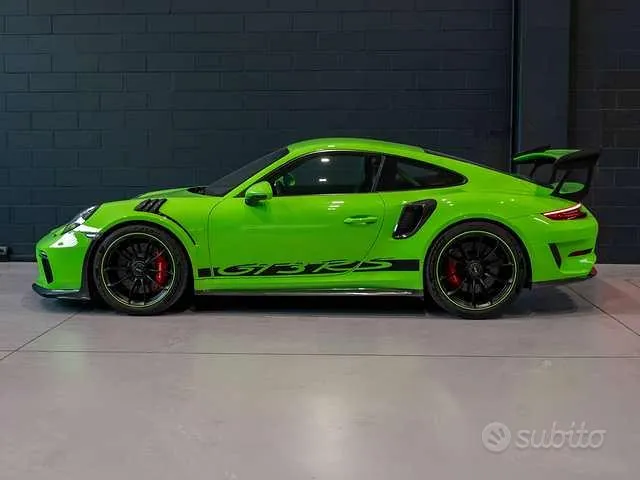 Porsche 911 2018 photo 2