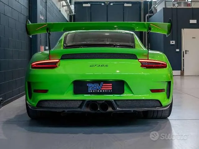 Porsche 911 2018 photo 4