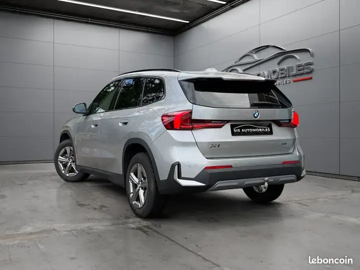 BMW X1 2024 photo 3